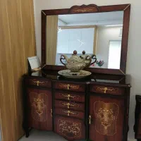 آینه وکنسول چوبی در حد نو