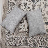 تعدادی کوسن شیک جنس خوب نو