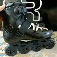 اسکیت کاملا نو