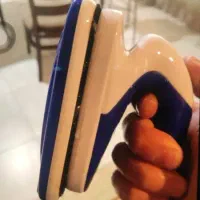 مگنت شیشه پاک کن