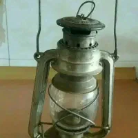 فانوس قدیمی دوتاکفگیر ودوتا قفل وموتراش دستی قدیمی
