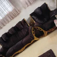 مبلمان مخمل