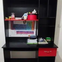 میز تحریر کتاب خانه