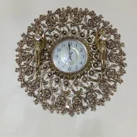 ساعت دیواری