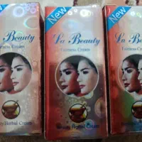 کرم روشن کننده پوست