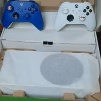 xbox سری s با دو دسته