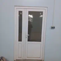 درب پی وی سی