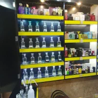 فروشنده عطر