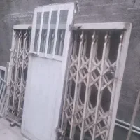 درب فلزی