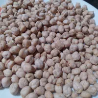 نخود دیم زود پز ۲۱۰۰۰۰هزار تومان