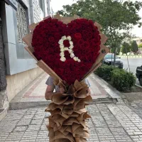دسته گل رز طبیعی