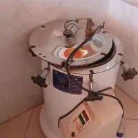 اتوکلاو ۱۰ لیتری کاووش مگا