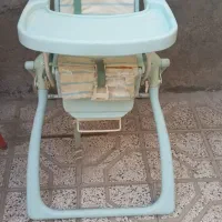 صندلی غذاخوری