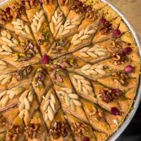 سفارش باقلوا سنتی مغز بادام درختی