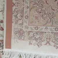 فرش ۹ متری کرم