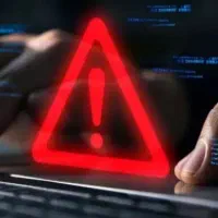 هرکسی پیچ اینستا فروشی داره پیام بده