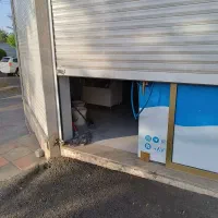 کرکره برقی سالم درحدنوباموتورش