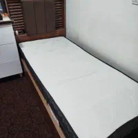 تخت یک نفره در حد نو