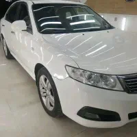 اپتیما ۲۰۱۰ سفید