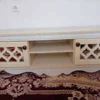 میز تلویزیون در حد نو