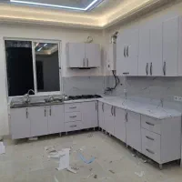 نصب برچسب با بهترین کیفیت و دوام بالا