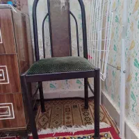 صندلی سالم بدون شکستگی