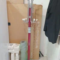 چوب لباسی ایستاده