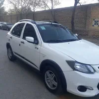 کوییک R مدل ۱۴۰۱ سفید مشکی کم کار تمیز