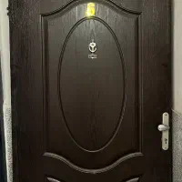 درب واحد آپارتمان