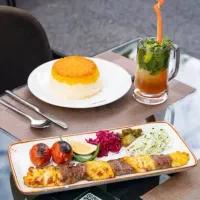 استخدام نیرو در کافه رستوران
