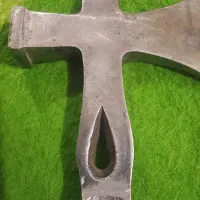 تبر قدیمی چندکاره فولادی
