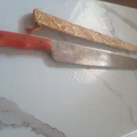 چاقو اصیل درجه یک قصابی واشپزخانه  روی دست ندااره
