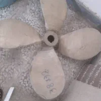 پروانه لنج