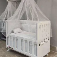 تخت گهواره نوزاد