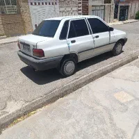 پراید سفید