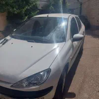 206اس دی v8
