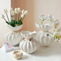 گلدان پینترستی پفکی  در چند مدل کشیده ،گرد و ..