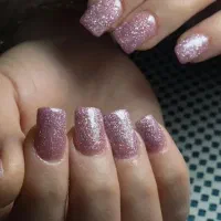 کاشت ناخن بهترین مواد