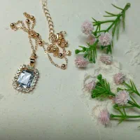 گردنبند رنگ ثابت