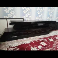 میز تلویزیون و سینک و کابینت(مقداری وسیله خانه)