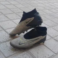 کفش فوتبال فانتوم جی ایکس