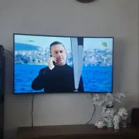 تلویزیون ۴۹ اینچ سامسونگ منحنی که پنلش شکسته