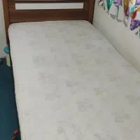 تخت همراه تشک