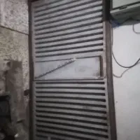 در آهنی مناسب درب منزل یا ساختمان