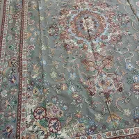 یک عدد رو فرشی ۹ متری در حدنو