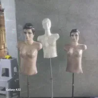 تعدادی مانکن چادر و قدی