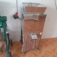 دستگاه ابلیمو سبزی خوردکنی و اب گوجه گیری