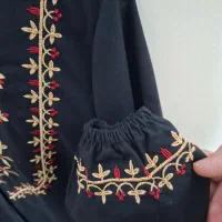 مانتو مشکی و رویه سارافون