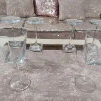 جام شیشه ای پایه دار نو