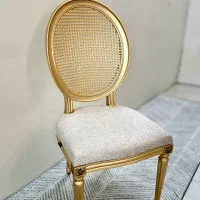 صندلی سفارشی طلایی برند چوبنی